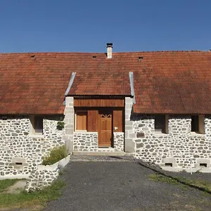 Appartement Le Bon Air Est Dans Le Pre, Champagnac (Auvergne)